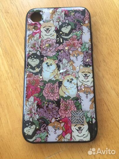 Чехлы на телефон