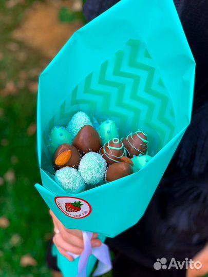 Клубничный букет