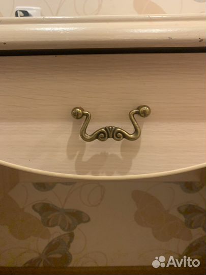 Туалетный столик