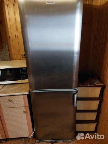Холодильник бу нерабочий
