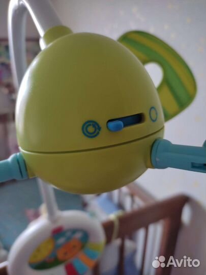 Мобиль на кроватку Тини love