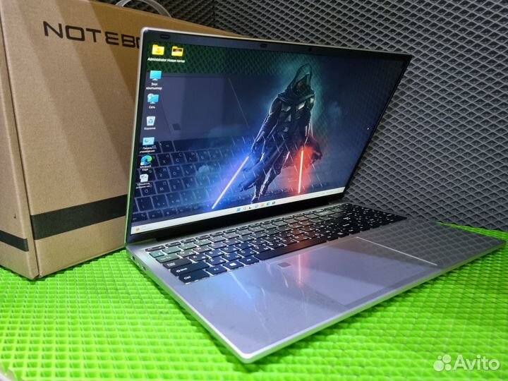 Ноутбук Новый intel i7/12Gb/SSD 512Gb