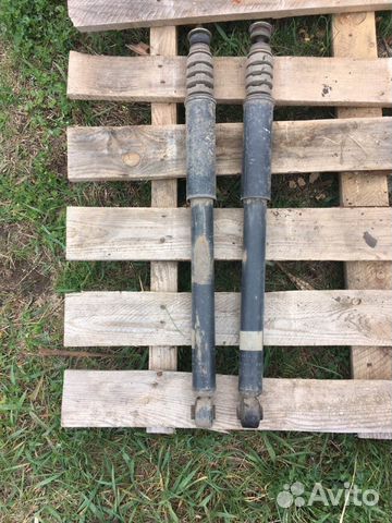 Амортизатор задний Renault Logan