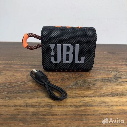 Колонка JBL GO3
