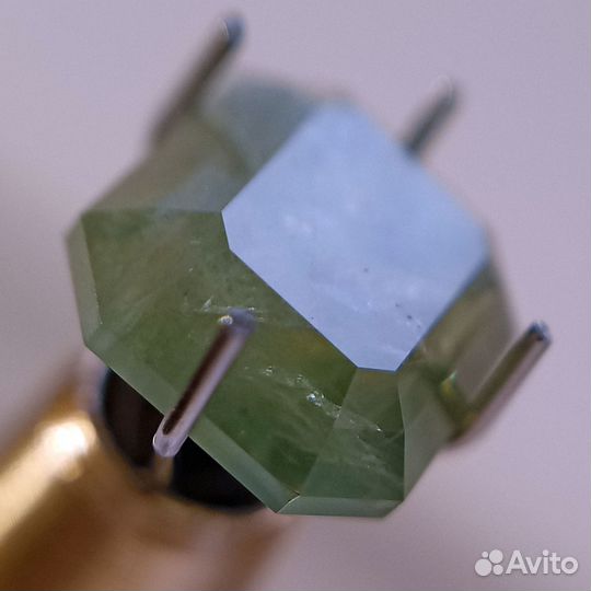 Зеленый Корунд Сапфир 3,30 ct. (Арт. 479)