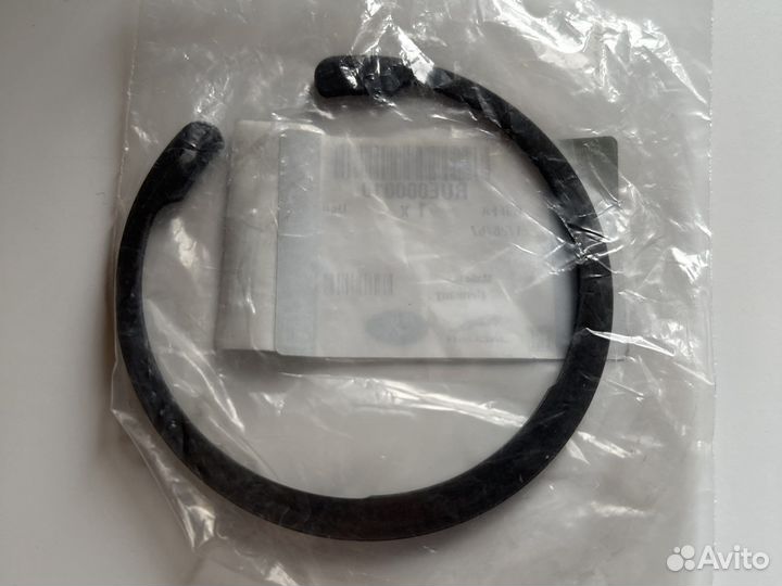 Кольцо стопорное Land Rover Rue000010