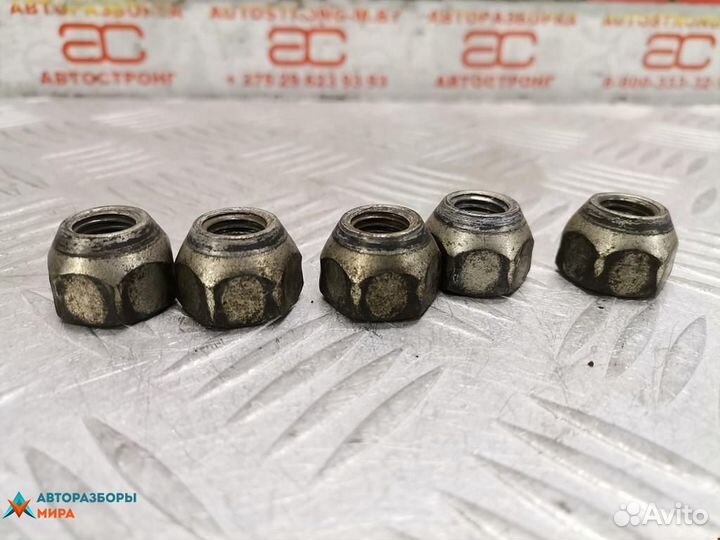 Болт колесный Toyota Sienna 2 рест. 2007