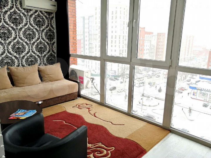 2-к. квартира, 50 м², 8/10 эт.