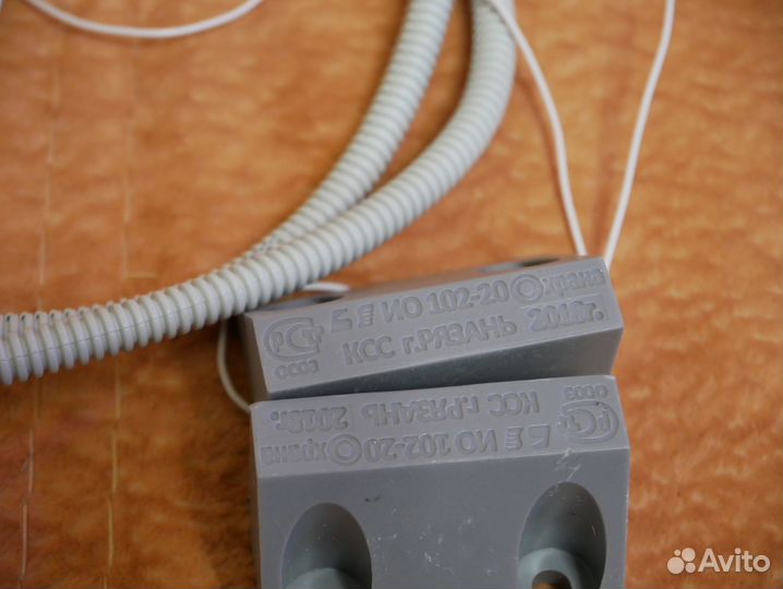 Извещатель охранный ио 102-20 геркон