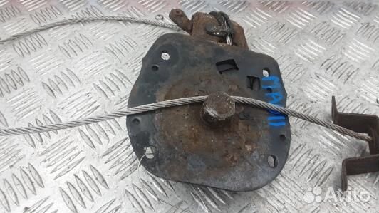 Механизм запасного колеса land rover discovery 3