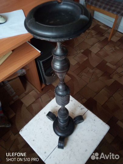 Маска, напольная пепельница из черного дерева