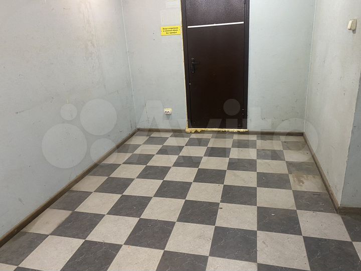 Отапливаемый склад с пандусом 70 м²