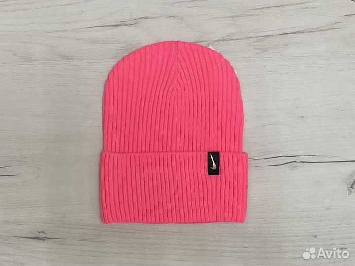 Шапка демисезонная женская nike