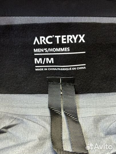 Ветровка Arcteryx Beta AR Black