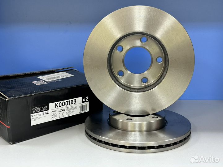 Диск тормозной передний Mazda 3 2003-2013