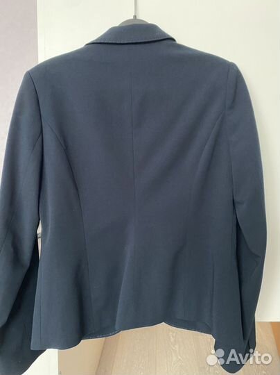 Пиджак для девочки 146