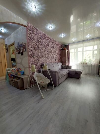 2-к. квартира, 42 м², 3/5 эт.