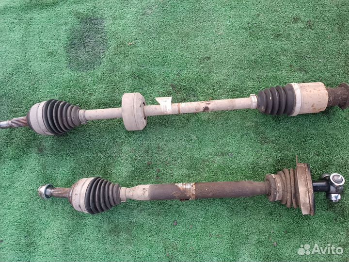 Привод левый Renault logan 1 МКПП