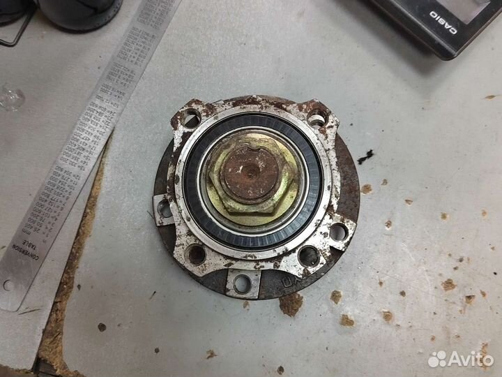 Подшипник передней ступицы bmw 5 e39