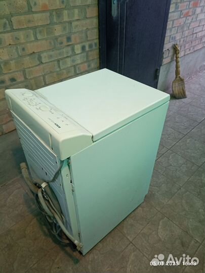 Стиральная машина с вертикальной загрузкой