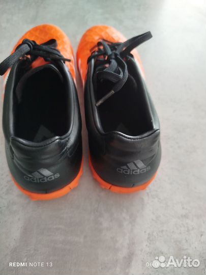 Сороконожки adidas 37р
