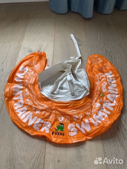 Круг для купания Swim trainer рыжий (15-30 кг)