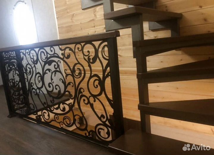 Перила деревянные с установкой