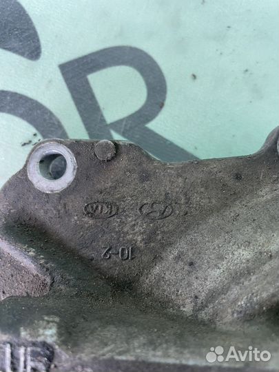 Задняя крышка АКПП kia cerato 2