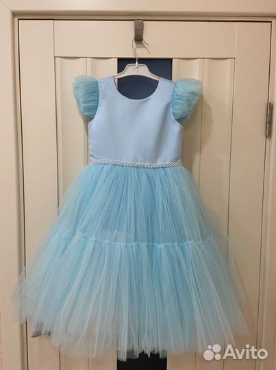 Детское нарядное платье 122