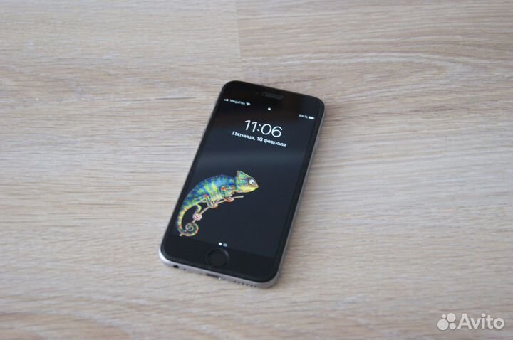 iPhone 6S, 32 ГБ