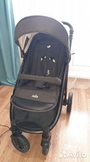 Прогулочная коляска joie mytrax