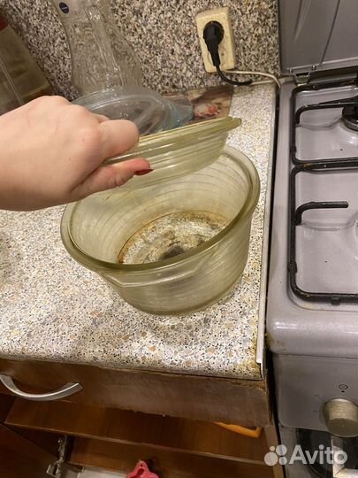 Стеклянная кастрюля