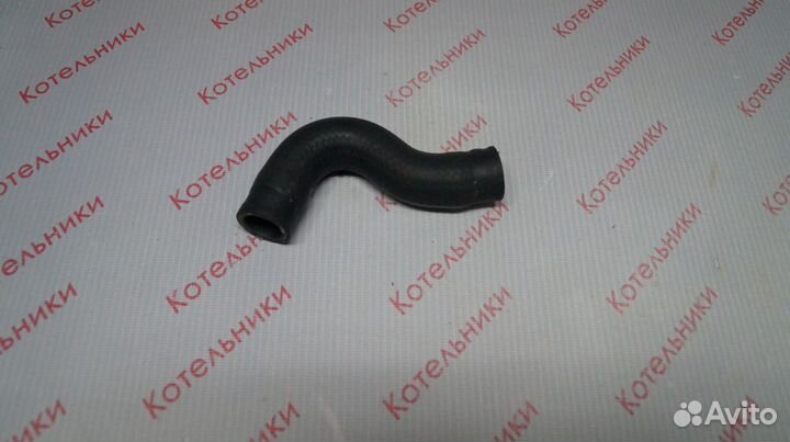 Nissan 14056-5U006 Патрубок водяной