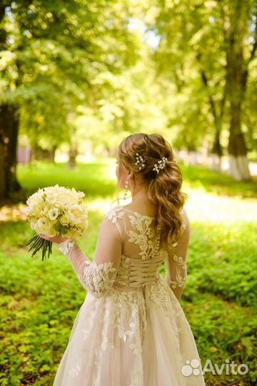 Свадебное платье