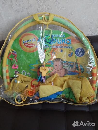 Развивающий коврик