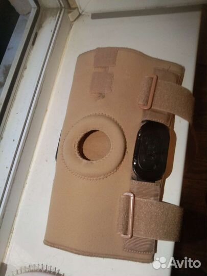 Ортез на коленный сустав