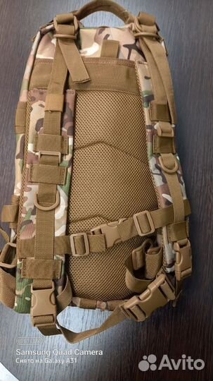 Рюкзак объёмом 35 литров цвета мультикам