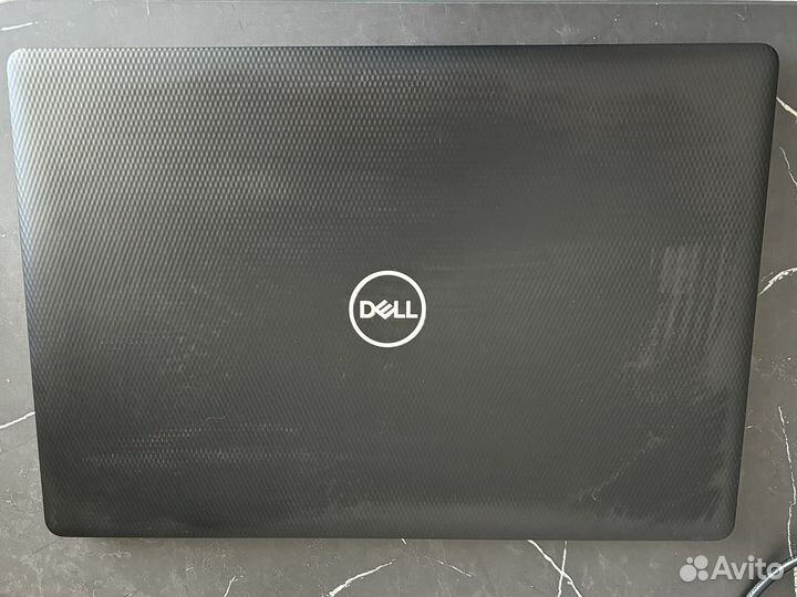 Ноутбук Dell Inspiron