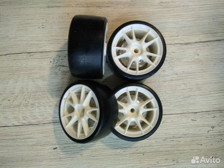 Резина для машинок Nikko