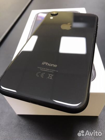 iPhone Xr, 64 ГБ