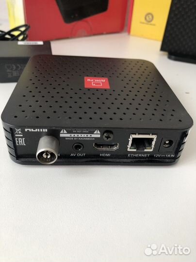 Wifi Роутер и приставка телевизионная дом.ру