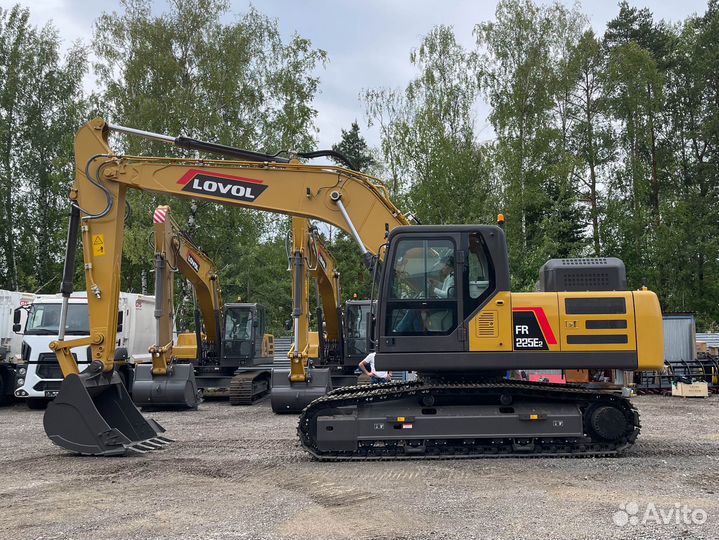 Гусеничный экскаватор Lovol FR225E2, 2023