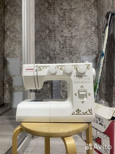 Швейная машинка janome 1225s новая