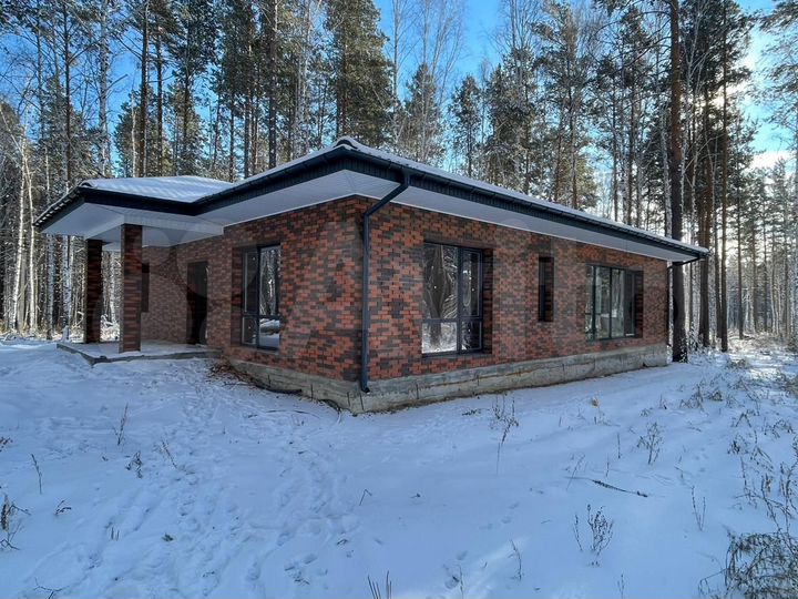 Коттедж 150 м² на участке 10 сот.