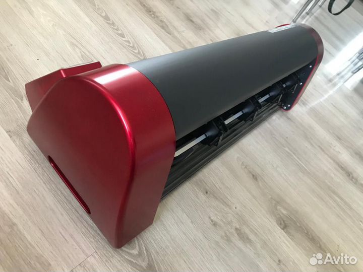 Режущий плоттер skycut D 24