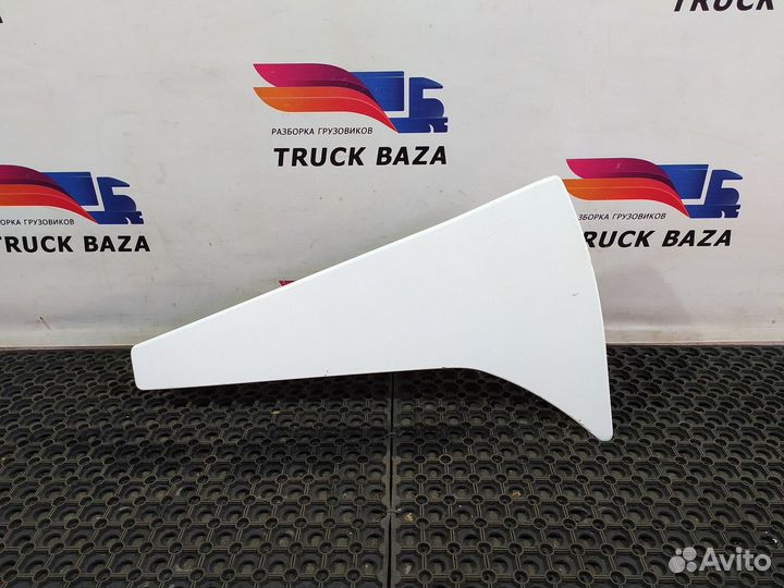 Спойлер кабины верхний левый