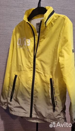 Классная ветровка для мальчика р146 152
