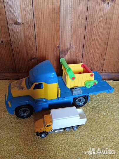 Детские игрушки