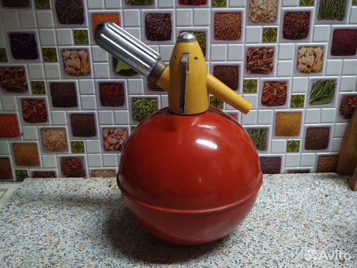 Сифон для газировки СССР