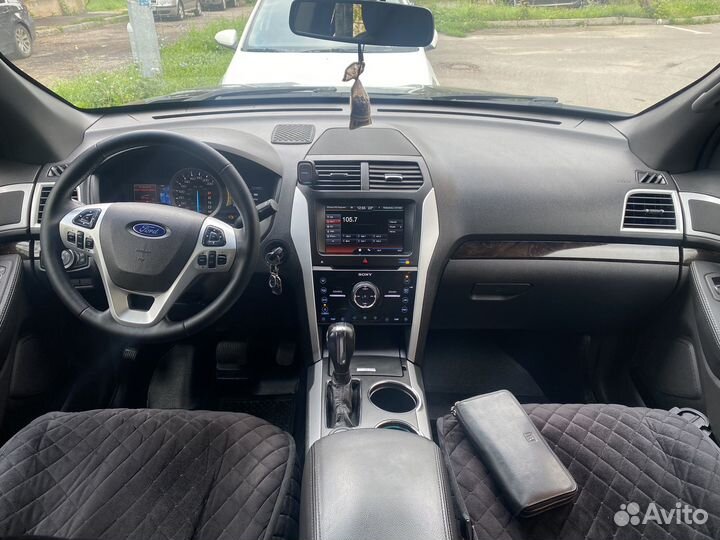 Ford Explorer 3.5 AT, 2013, 200 932 км